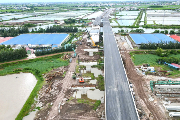 Ninh Bình tăng tốc giải ngân hơn 19.000 tỷ đồng cho hạ tầng giao thông năm 2026